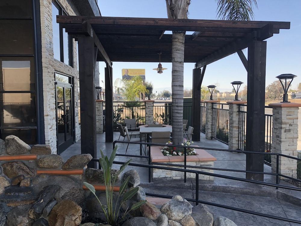 Country Inn & Suites By Radisson, Bakersfield, Ca Εξωτερικό φωτογραφία
