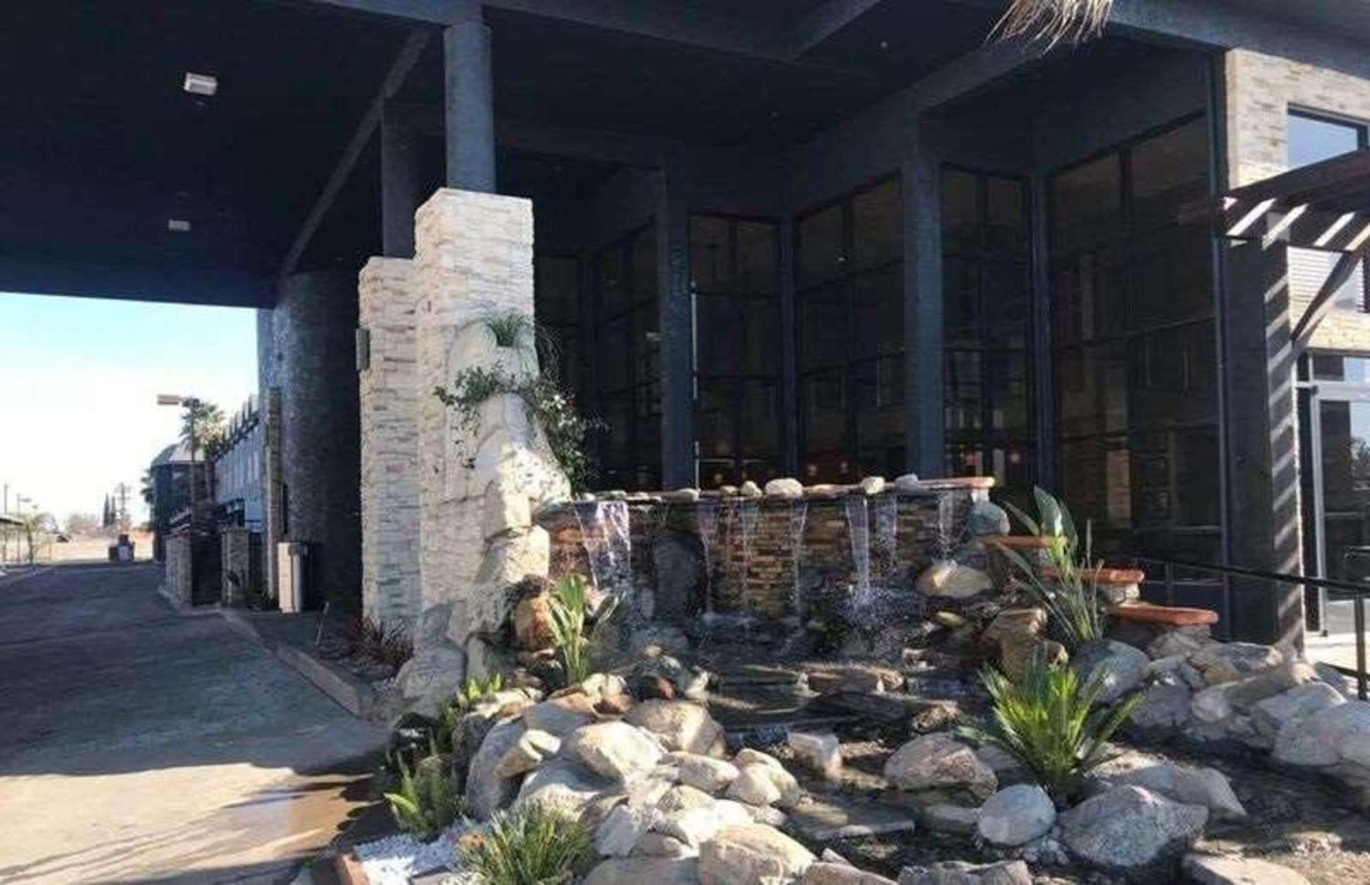 Country Inn & Suites By Radisson, Bakersfield, Ca Εξωτερικό φωτογραφία