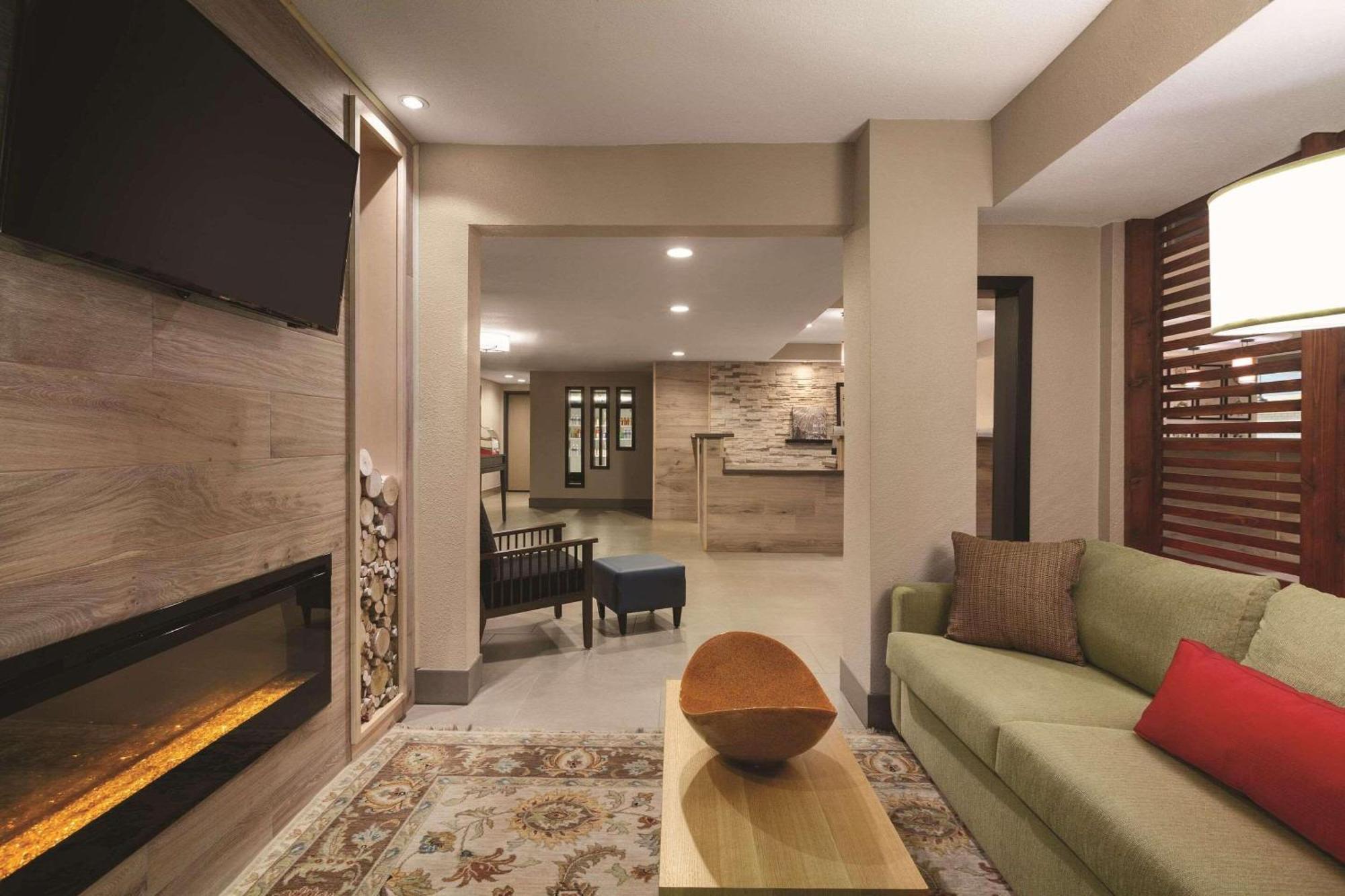 Country Inn & Suites By Radisson, Bakersfield, Ca Εξωτερικό φωτογραφία