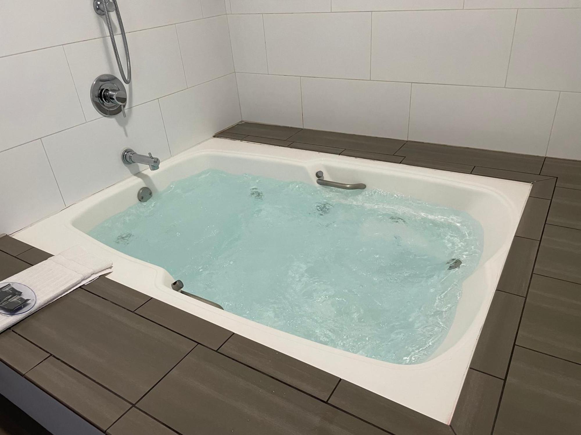 Country Inn & Suites By Radisson, Bakersfield, Ca Εξωτερικό φωτογραφία