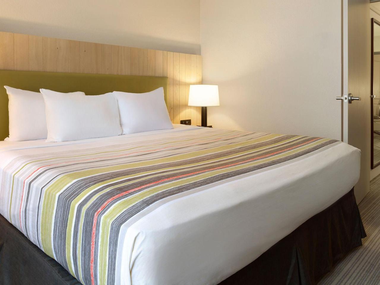 Country Inn & Suites By Radisson, Bakersfield, Ca Εξωτερικό φωτογραφία
